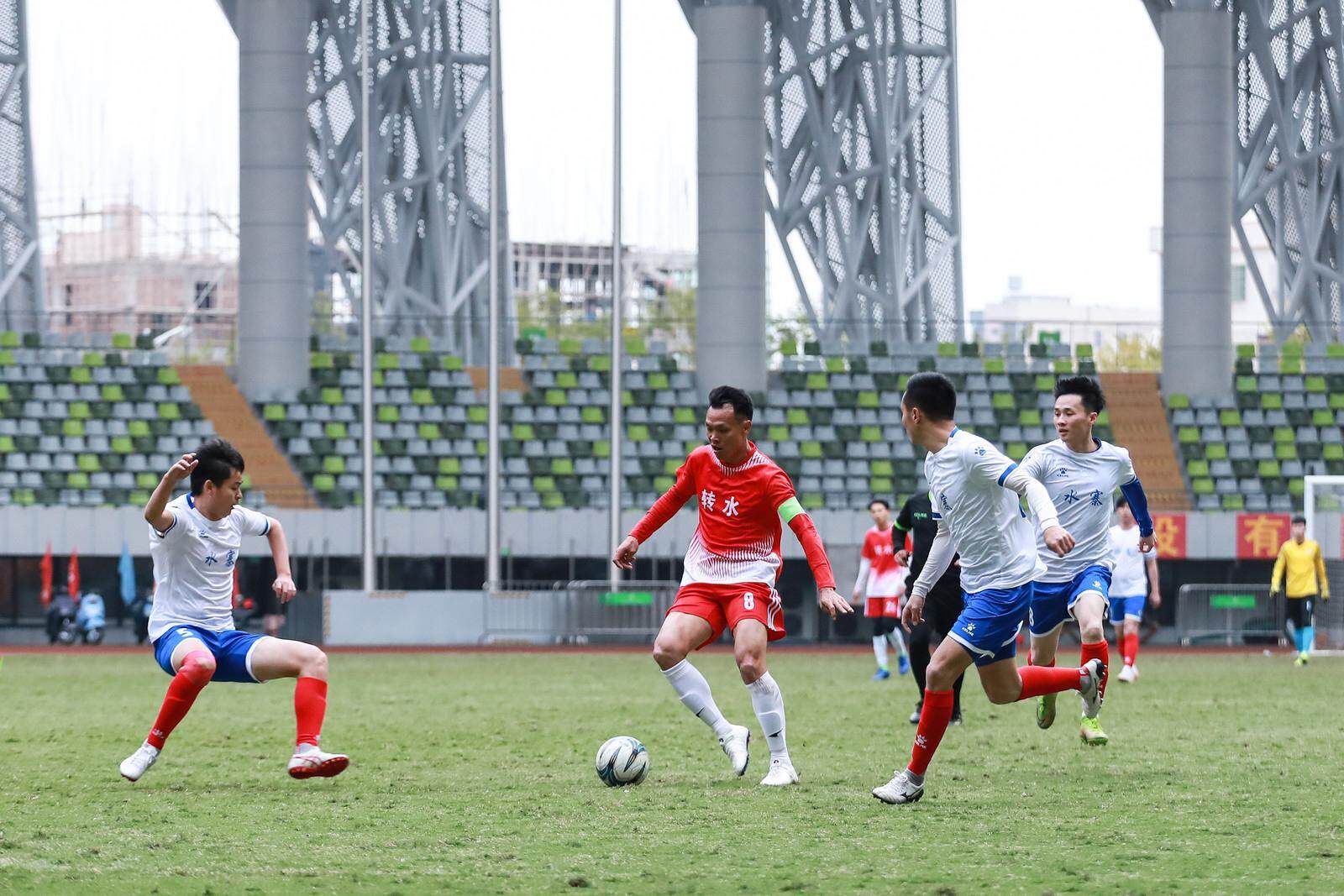 的坚持, 三节体育课