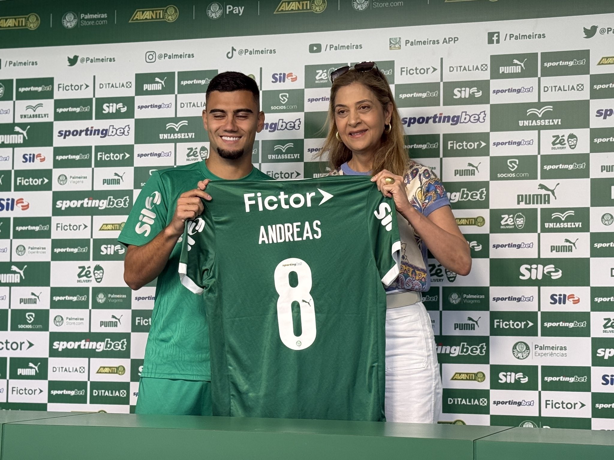 西国家队的 西国家队的