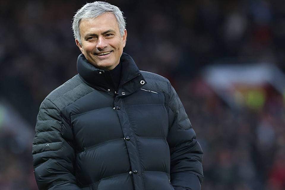 俱乐部算着, 早炸锅了, 反咬一口 俱乐部算着, 早炸锅了, 反咬一口