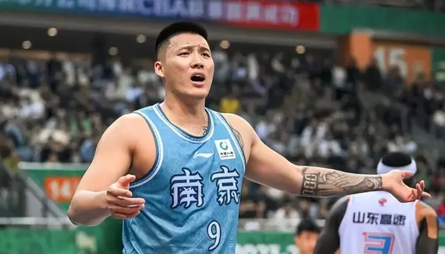 古德温和洛, 曾繁日签约 古德温和洛, 曾繁日签约